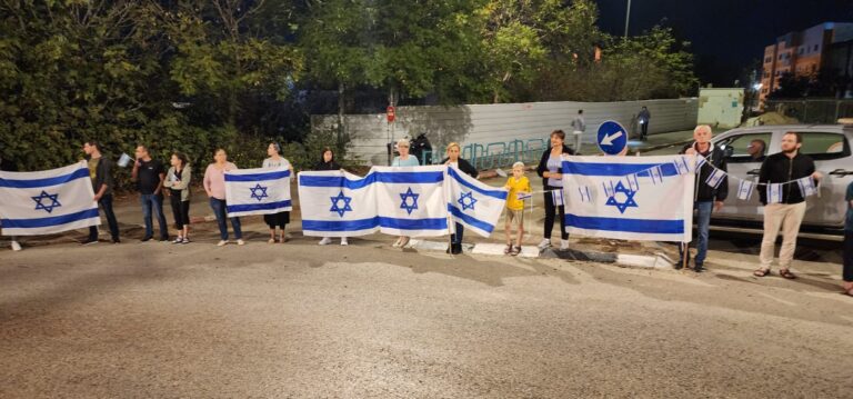 מסע הלוויה - אריאל